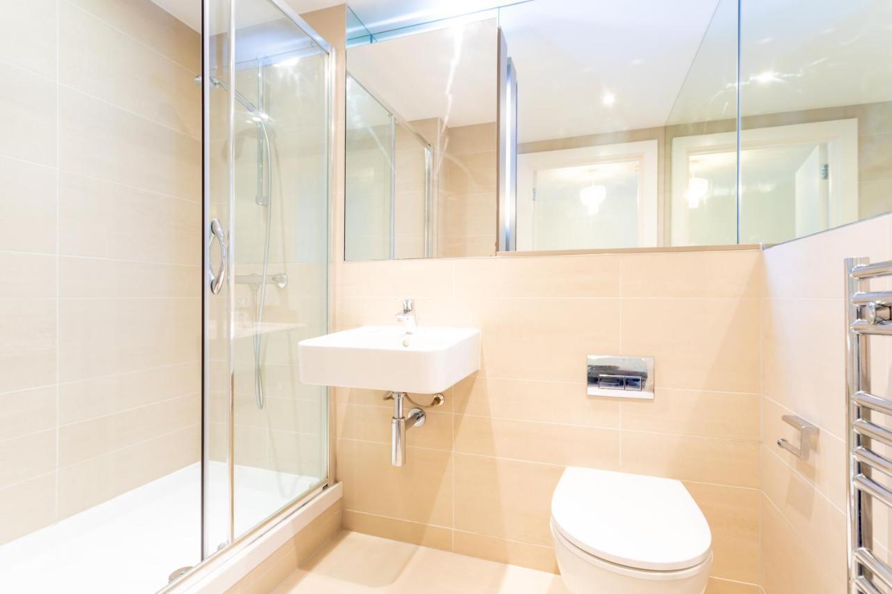 Amazing Modern 2 Bedroom Flat In Greenwich For 4 People ロンドン エクステリア 写真